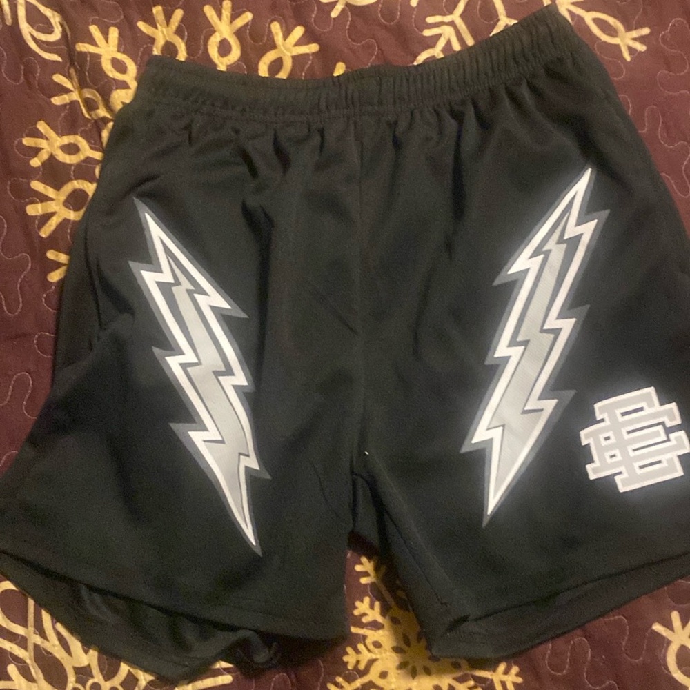 Eric Emmanuel Black short pants size medium